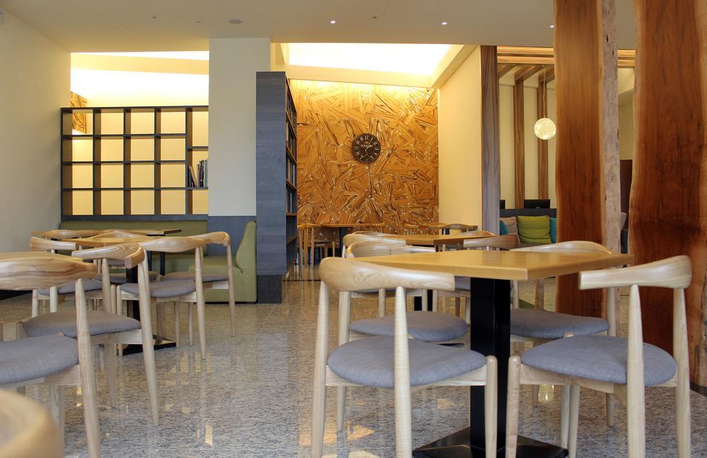 Celebrity 99 Hotel Ji'an Exterior foto