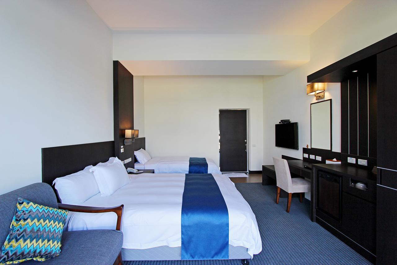 Celebrity 99 Hotel Ji'an Exterior foto